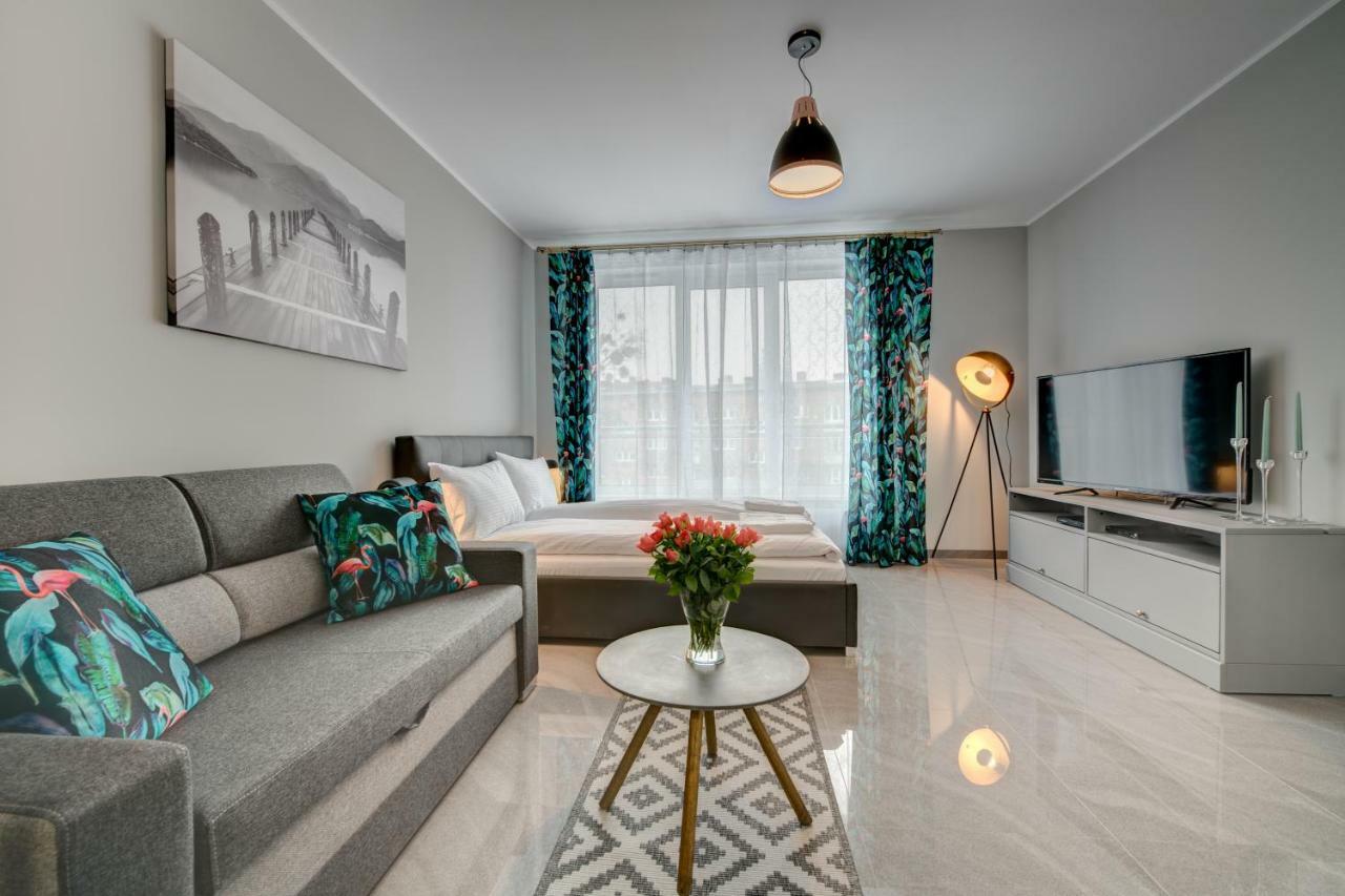 Live & Travel Old Town Apartments Гданьск Экстерьер фото